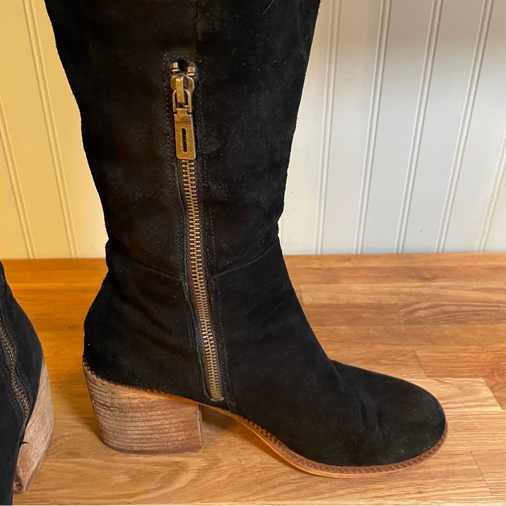 SOLD Splendid (Anthropologie) Suede Boots (9.5M) - Picture 9 of 9